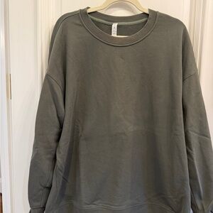 lululemon Crewneck in green